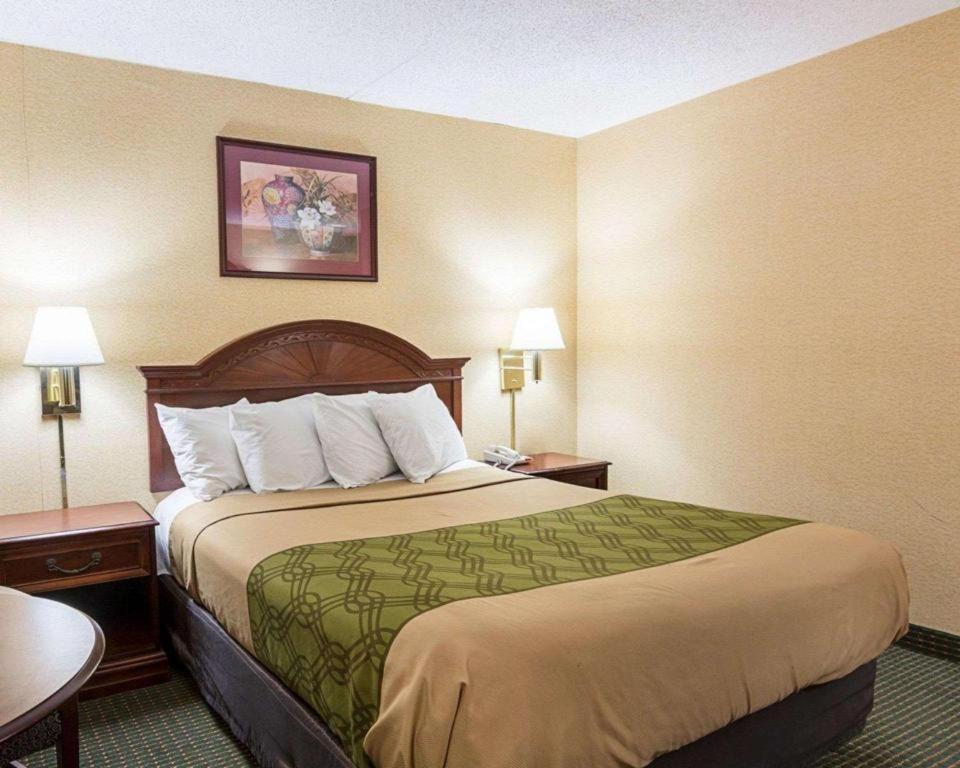Econo Lodge Near Quantico Marine Base Dumfries Esterno foto