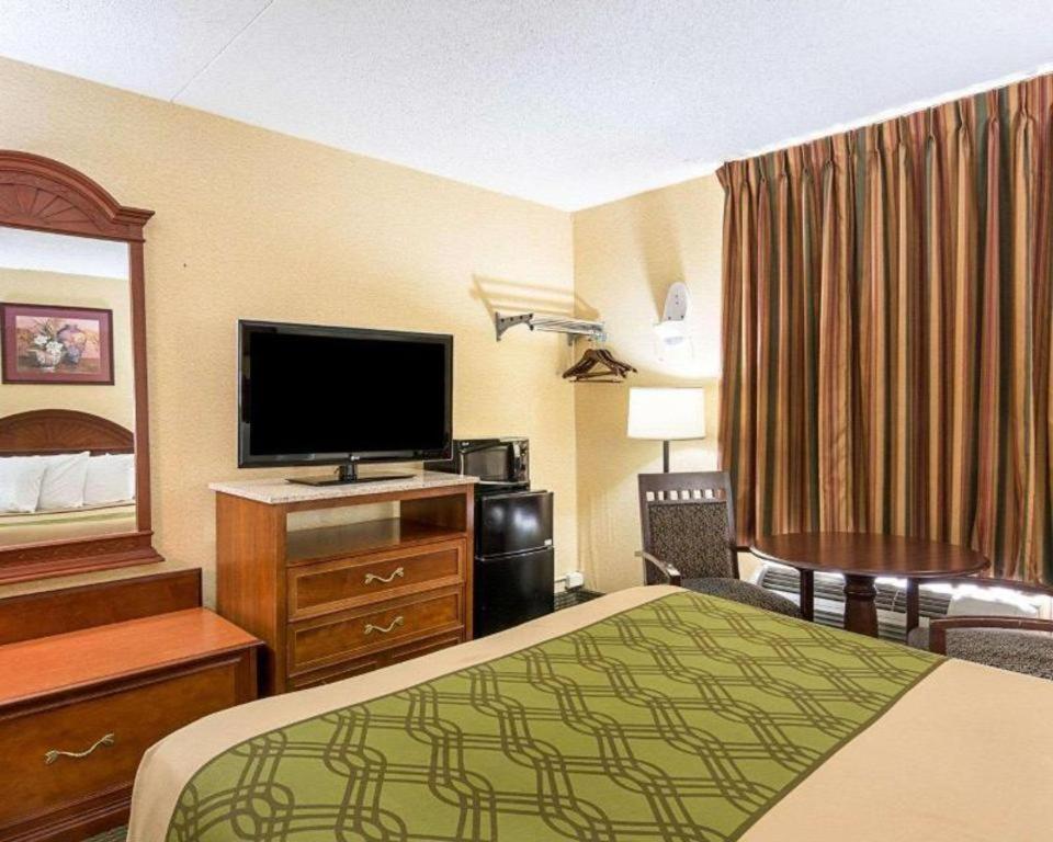 Econo Lodge Near Quantico Marine Base Dumfries Esterno foto